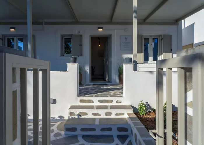 Appartement Lavender Minimal Alikí