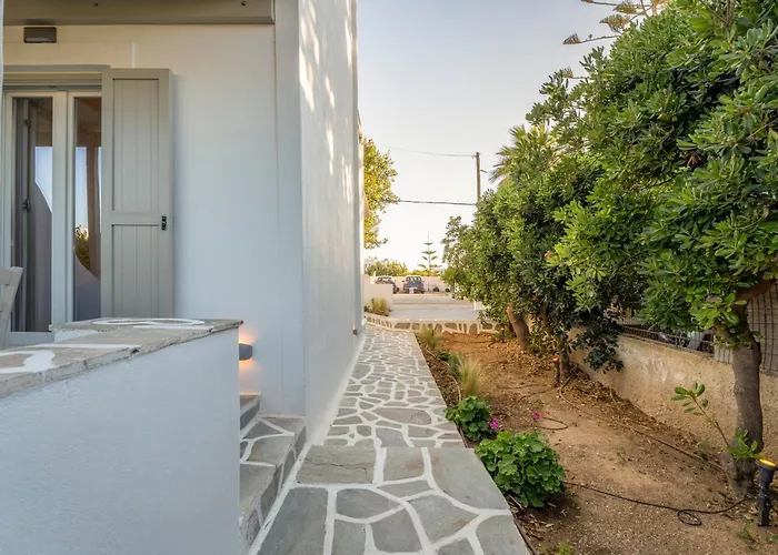 Appartement Lavender Minimal Alikí