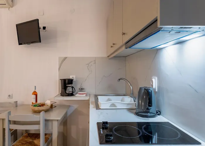 Appartement Lavender Minimal Alikí